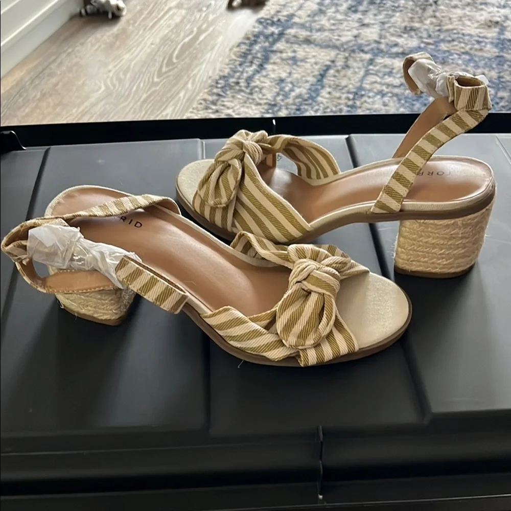 Striped Tan Espadrille Sandals - Picture 1 of 3
